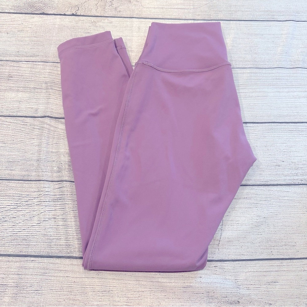 🍋Women’s Lululemon Wunder Under High Rise Tight 25” size 6🍋
